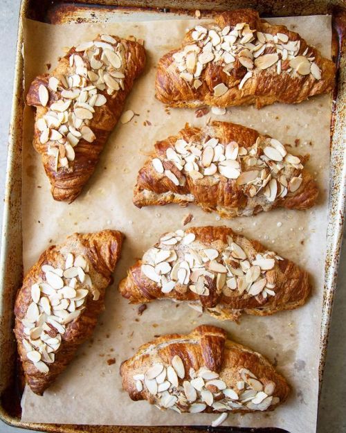 nature-and-culture:beautefragile:@ littleepicurean Vegan Almond Croissant at : www.exce