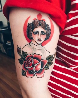 fuckyeahtattoos:  “Aren’t you a little