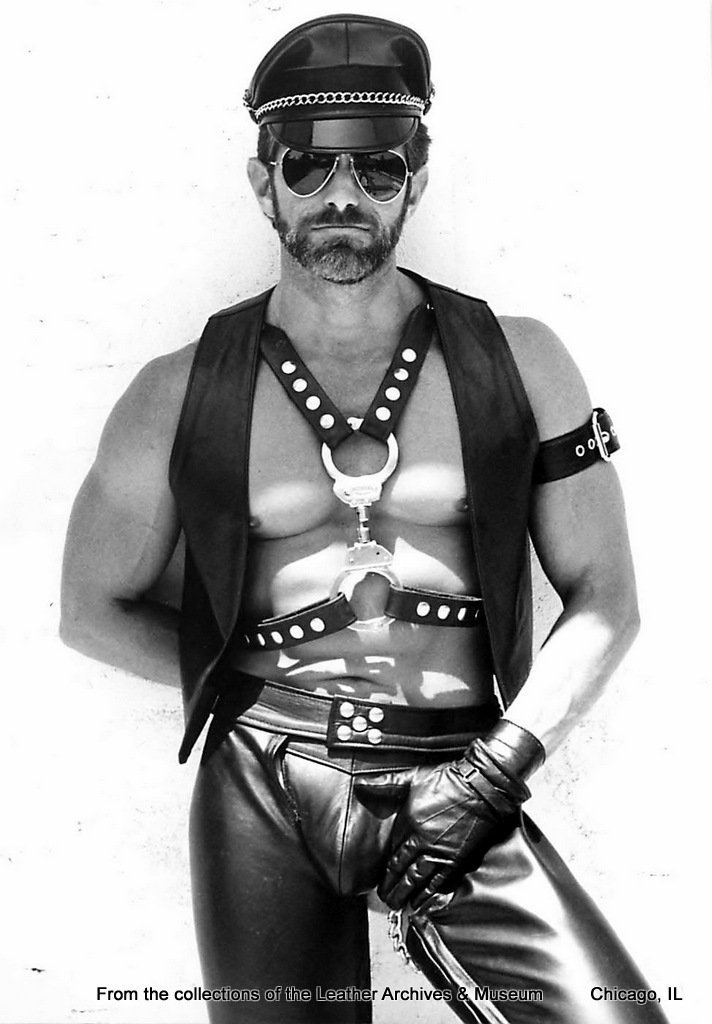 retro-men-by-dogboy:  vintagemenz: Brian Dawson Playgirl 1978  April 1978