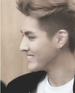 kyuunqsoo:  omg wufan being shy is seriously the best thing in the world ♥  