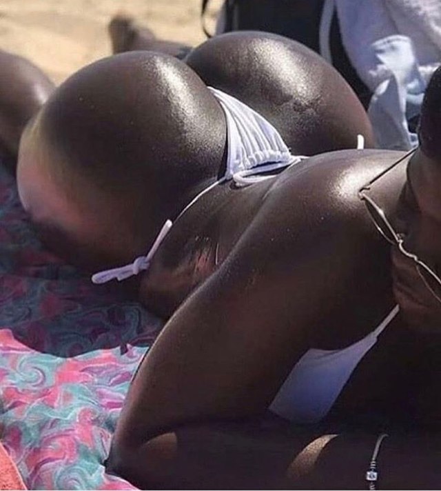 tumblr photo stuffed-between-the-thighs 9