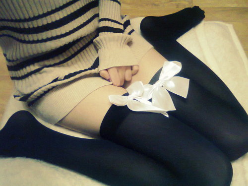 pandi-desu: Kuma wanted me to post a picture of my new thigh highs :33i love them &lt;3