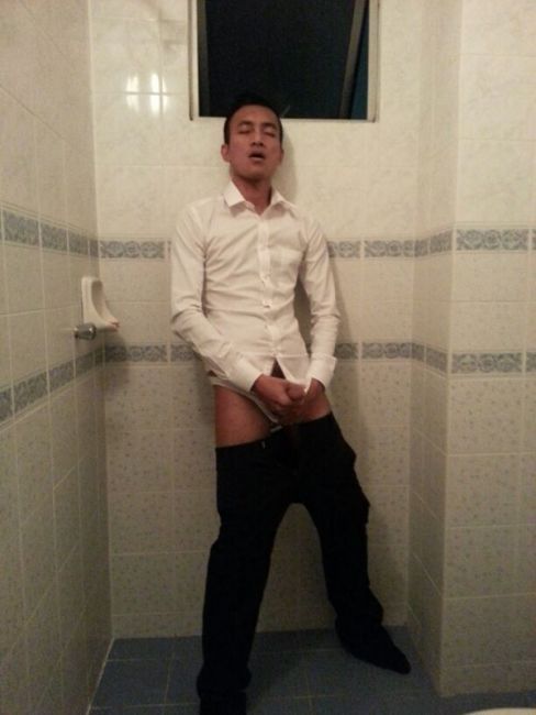 ashraffyusof: mathnoor: putrabottomgangbang: afique: khanaz: fariqfawwazajwad: fazlialihm: Hahaha… N