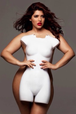  Denise Bidot Photo by Victoria Janashvili A Tumbler you can share with your wife or girlfriend! Check us out @ http://looking-for-curves.tumblr.com   