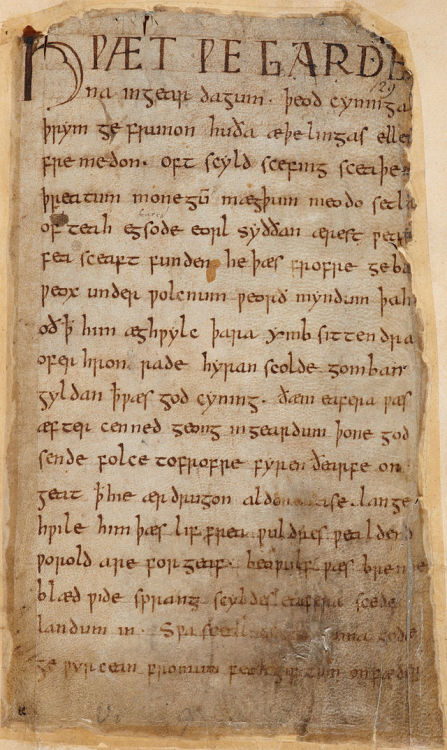 terpsikeraunos:“Beowulf Cotton MS Vitellius A XV f. 132r” by anonymous Anglo-Saxon poet - This file 