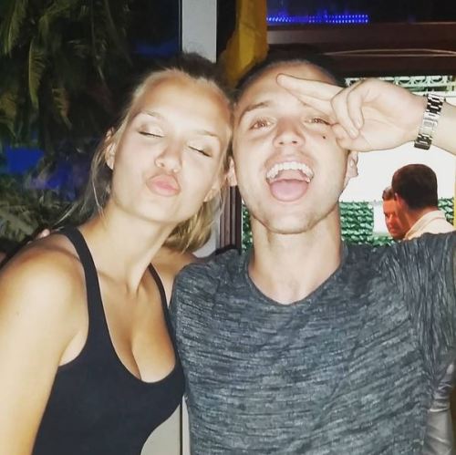 “shot_bar_sorrento: #shotbarsorrento#sorrento#italy#alexanderdeleon#josephineskriver” 