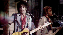 graffiti-bridge:‘Party Up’ - Saturday Night Live (1981)