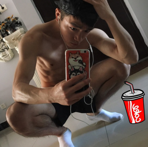 Viva!Asian hunks!