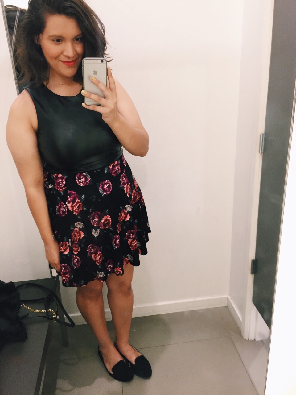 thenotsoteenageicon:  I tried on clothes and I tried on bras today. Victoriaâ€™s