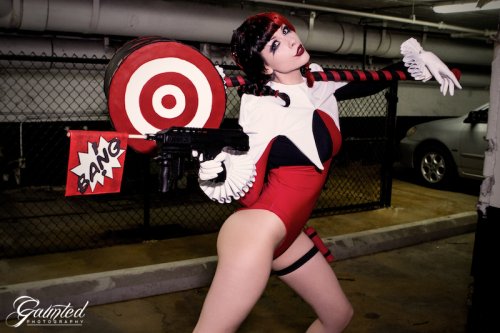 #HarleyQuinn #cosplay by #verababy. Photographed by #gaunted. -RL Found here: vera-baby.devia