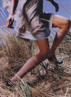 Vodis:  Miss Conduct, Petra Nemcova By Iris Brosch For Elle July 2001