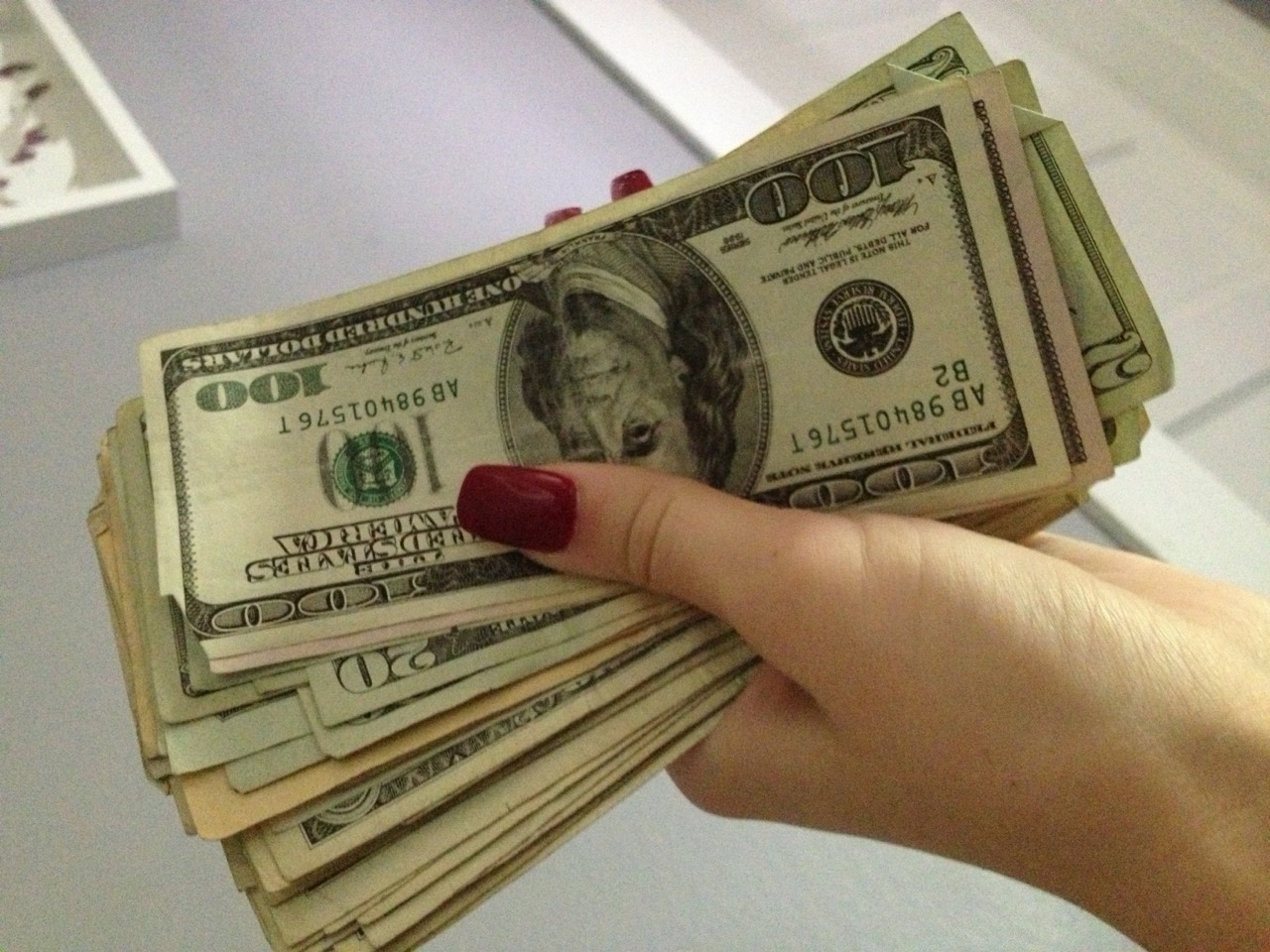 stripper-princess:  make the money, don’t let the money make you.