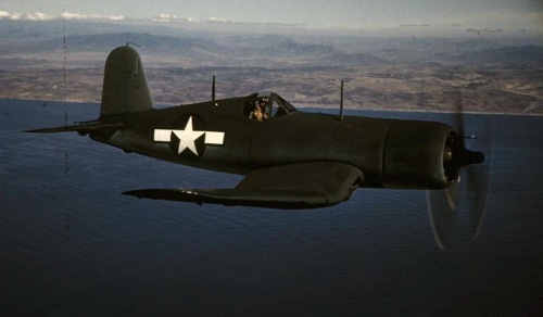 thepianomaker: F4U Corsair