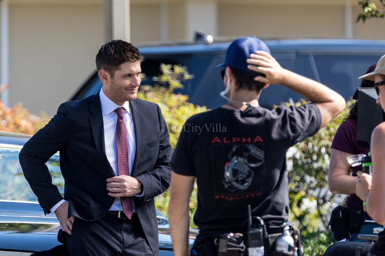sammyhale: Jared, Jensen, and Alexander on set (x)