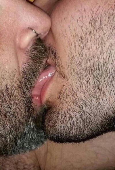 menlivingmen39: Find local men to fuck: ManRadar.comFollow us on TwitterPLUS: Join our SMS chain for