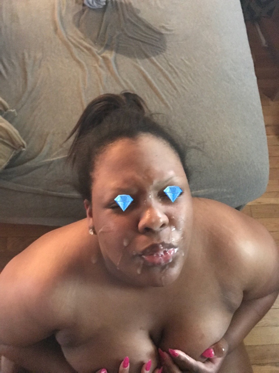 dirtycumslut91:  bigd034:  Fuck her til she squirts Then squirt on her face  I love