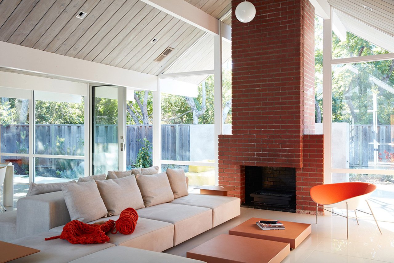 archatlas:    Mountain View Double Gable Eichler Remodel  San Francisco-based Klopf