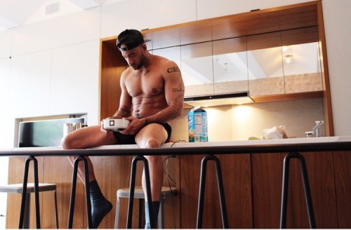 savvyifyanasty:  IG: INADVERTENTLEE  
