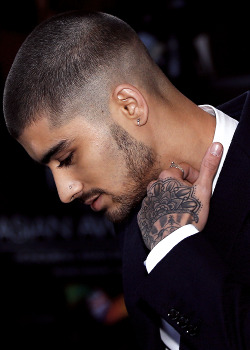 harrystylesdaily:   Zayn at the Asian Awards