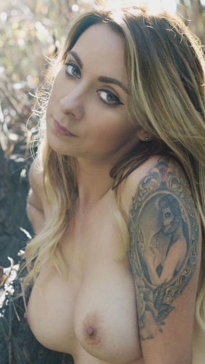 Porn Female Tattoo photos
