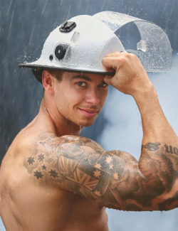 nickfolio:  Daniel Porter in Australian Firefighters | buy the calendar