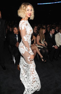 girlsluvbeyonce:  Beyoncé at the 2014 Grammy