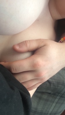 eye&ndash;pennies:  Daddy fell asleep with his hand on my boob 👀  To bad he fell asleep