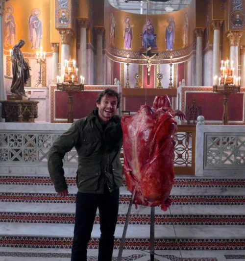 I Love Hannibal Set Pics Because Theyre All So Cheerfully Unmoved By All The Weird Shit