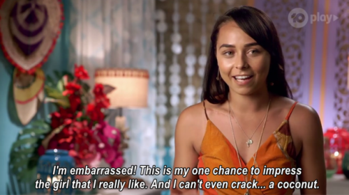 theshapeofagua: These two girls on bachelor in paradise australia really exuding dumbass bisexual en