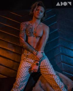 hotfamousmen:  Dougie Poynter