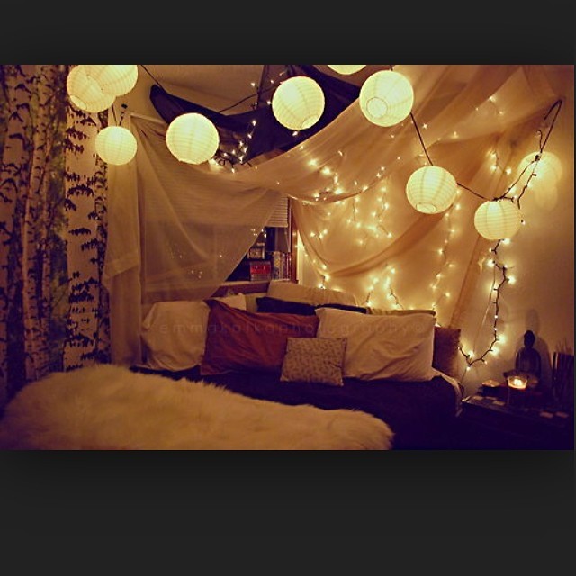 I really want to turn my living room into something relaxing like this. @_nikkiisamx0