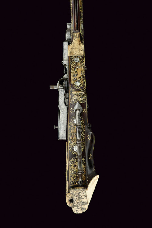 Ornate bone inlaid wheellock tschinke originating from Teschen, Germany, 17th century.