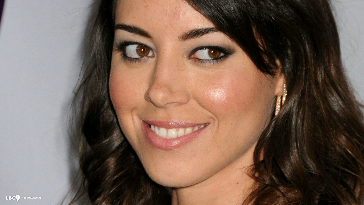 If you don’t watch “Parks and Recreation” you’re missing out on Aubrey Plaza.