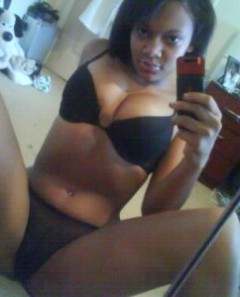 thingsiliketoo:  pussynthehood:  😏😚LETS PLAY HOUSE! PUSSYNTHEHOOD! DIARY OF
