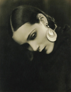 zegalba:Dolores Del Rio