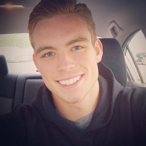 Dustin McNeer