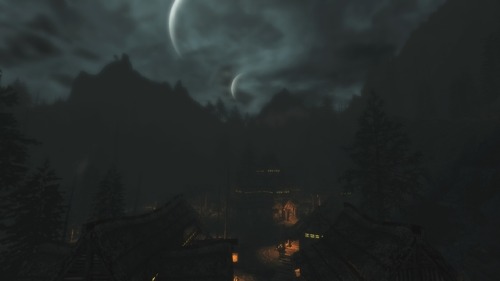 darkfantasyskyrim: foggy night in Falkreath