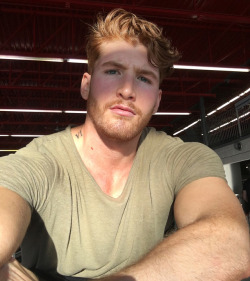 sexyfantasybro: