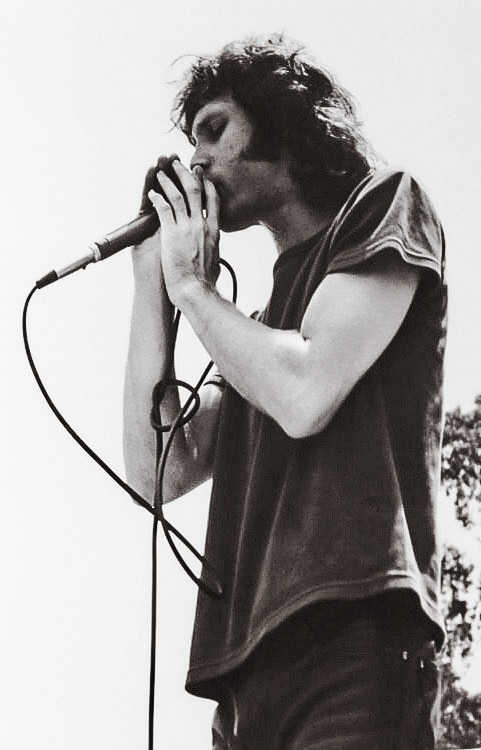 grave-of-the-lizard-king: Jim Morrison