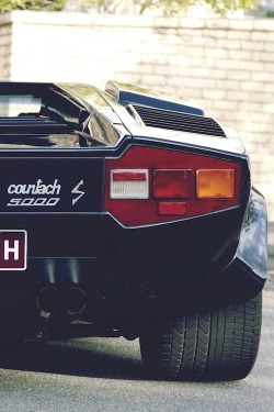 lightexpo:  Countach 5000S | benblenner 