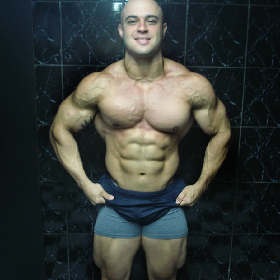 mydaddymen:Guilherme Pacheco Manganinho
