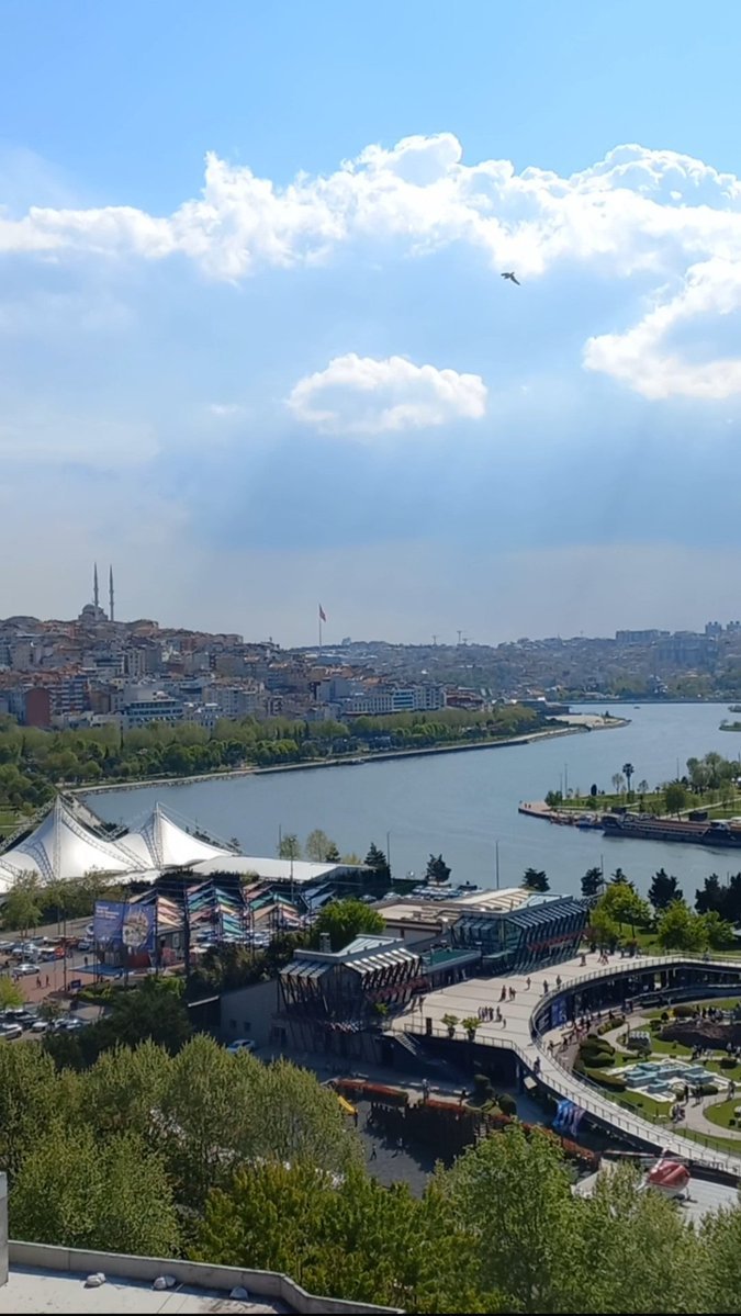 Beyoğlu Sütlüce'de...