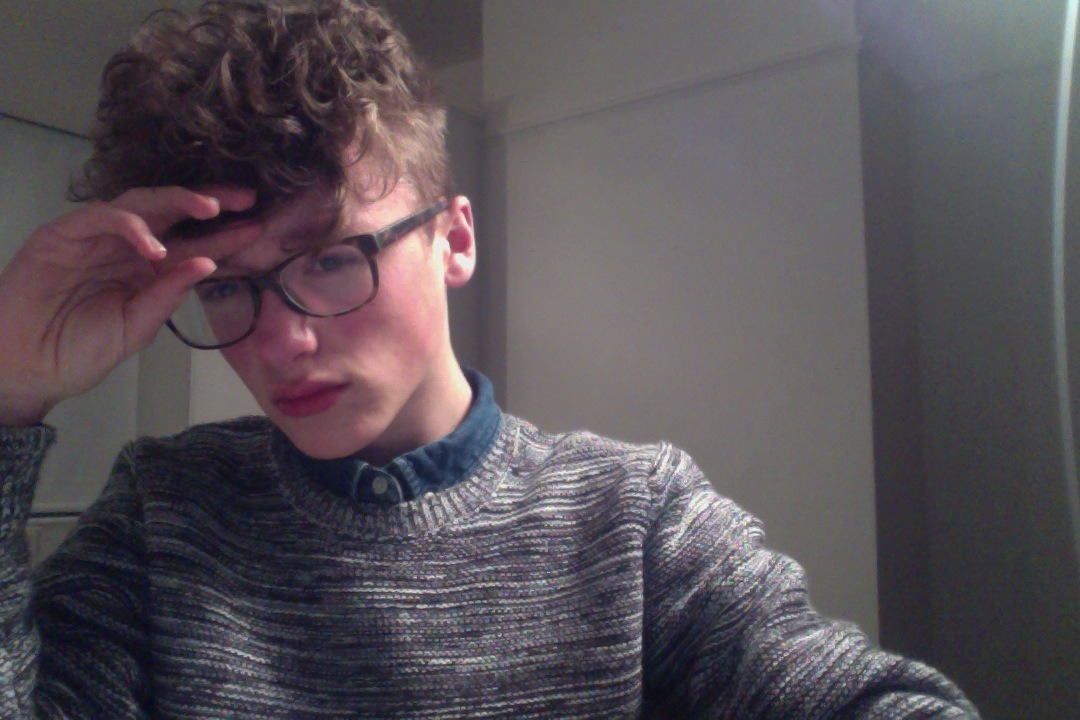 pale-vodka:  Drunk pale bitch ♚