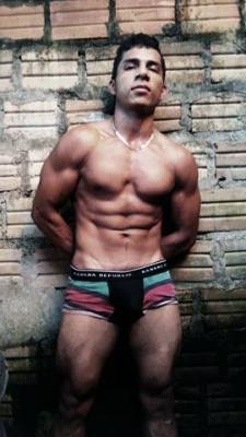 ricospenes93:  ¡Buenas tardes! Les dejo su postre.Alisber J. / Straight / Perú.No olviden de seguirme y de compartirlo: http://ricospenes93.tumblr.com/REBLOG IT! LIKE IT! FOLLOW ME!