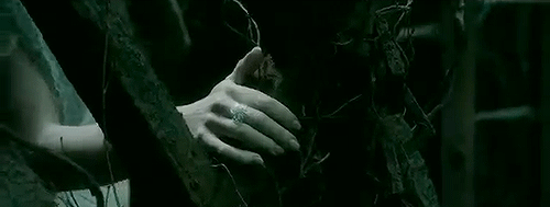 fuckyeahlotrelves:finqon:[x]OMG NENYA!
