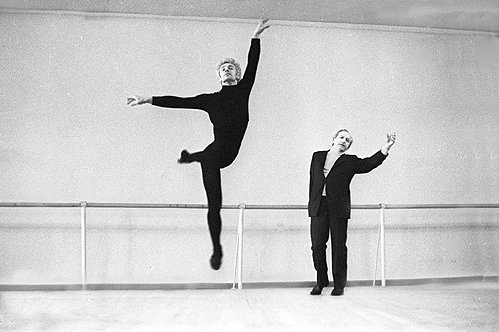 barcarole:  Vladimir Vasiliev and his teacher,   Alexei Yermolaev in 1971. Photo