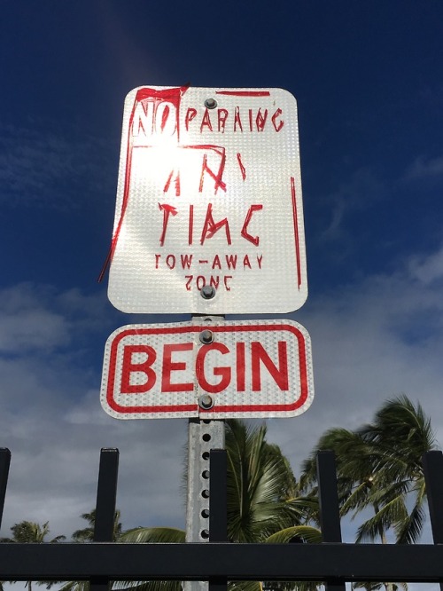 KAILUA, HI: no parking.