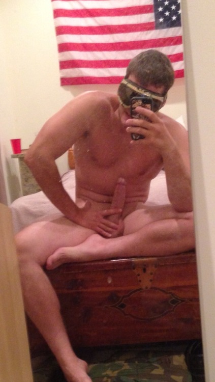 XXX straightdudesexting:  Straight dude photo