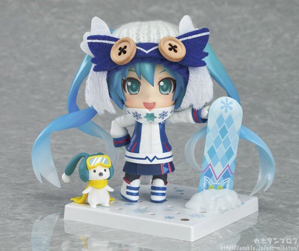 ohnoraptors:  Nendoroid Snow Miku 2016! 