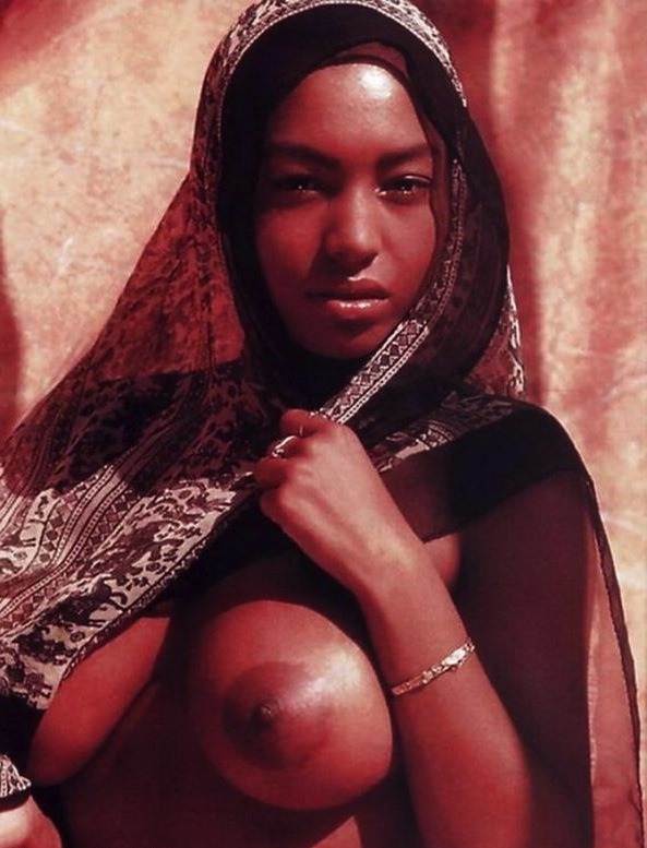 amateurblackgirls:  Amateur Black Girls   http://amateurblackgirls.tumblr.com/ 